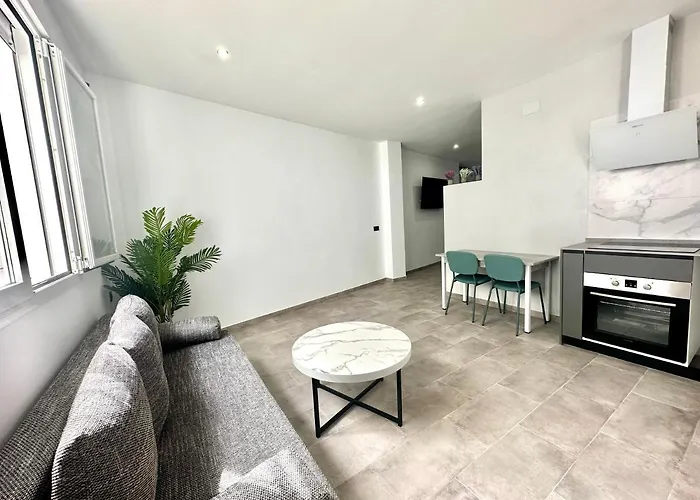 Casa Cala Salada * קוניל דה לה פרונטרה